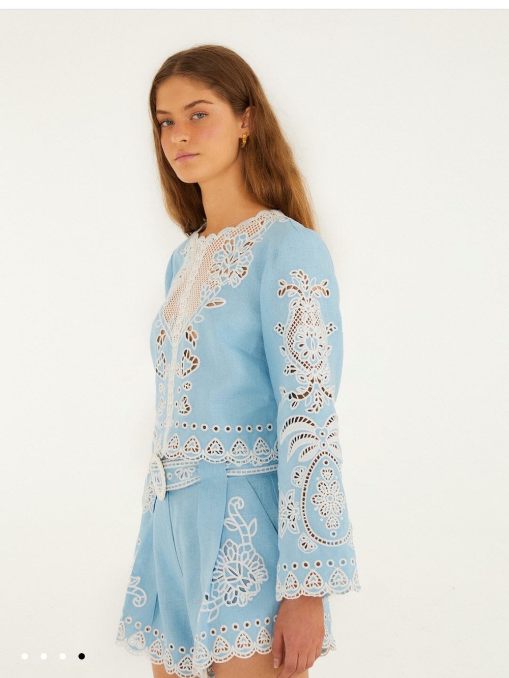 FARM Rio Light Blue
Romantic Richelieu
Blouse - Picture 3 of 8